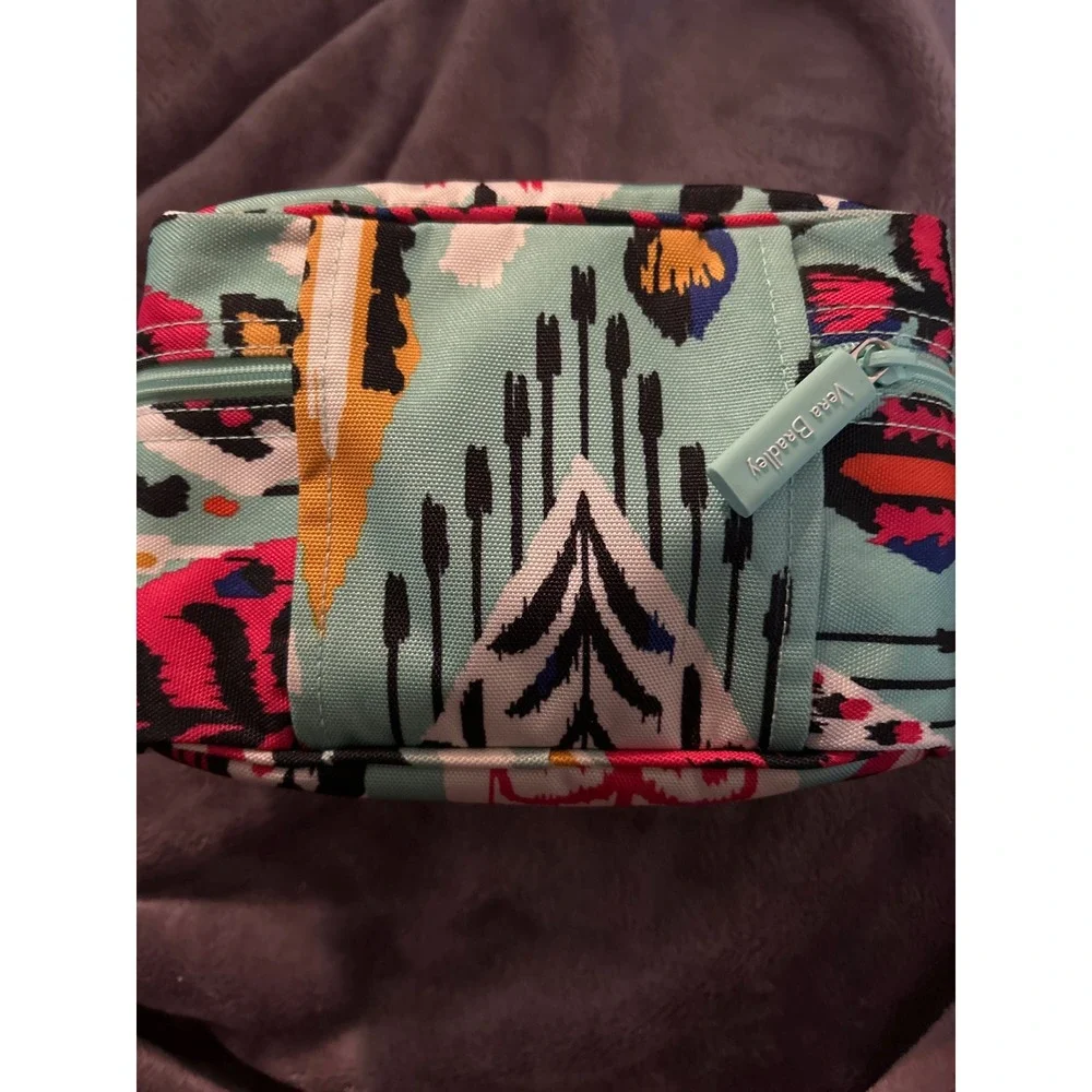 Vera Bradley Zip‎ Up Make Up Pouch Colorful Pattern